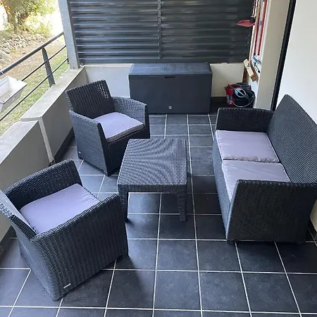Appartement-Bastia-calme-récent et moderne-grande terrasse * Bastia (Corsica)