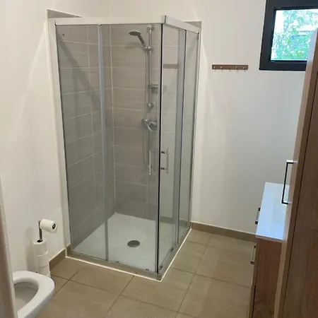 Appartement-Bastia-calme-récent et moderne-grande terrasse